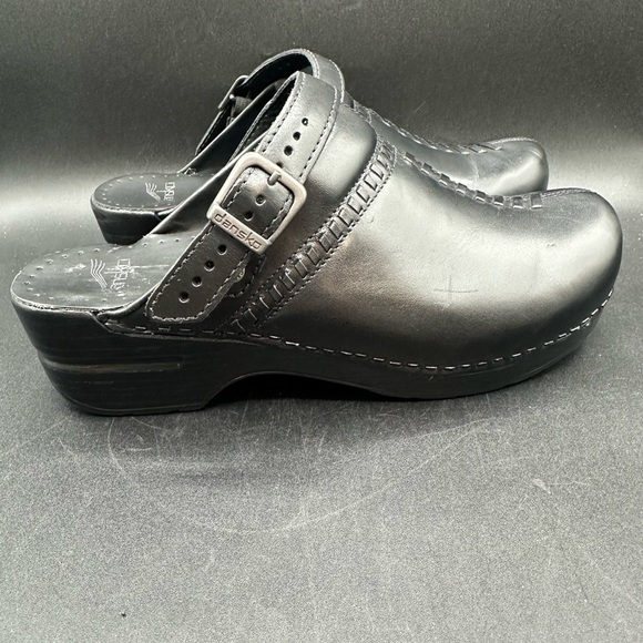 Dansko Shoes - Dansko 39 Clogs Ivy Black Leather Slingback or Open Back Slip Ons